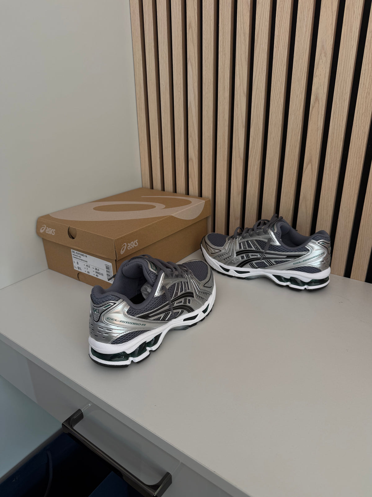 Asics Gel-Kayano 14 Metropolis Jasper Green