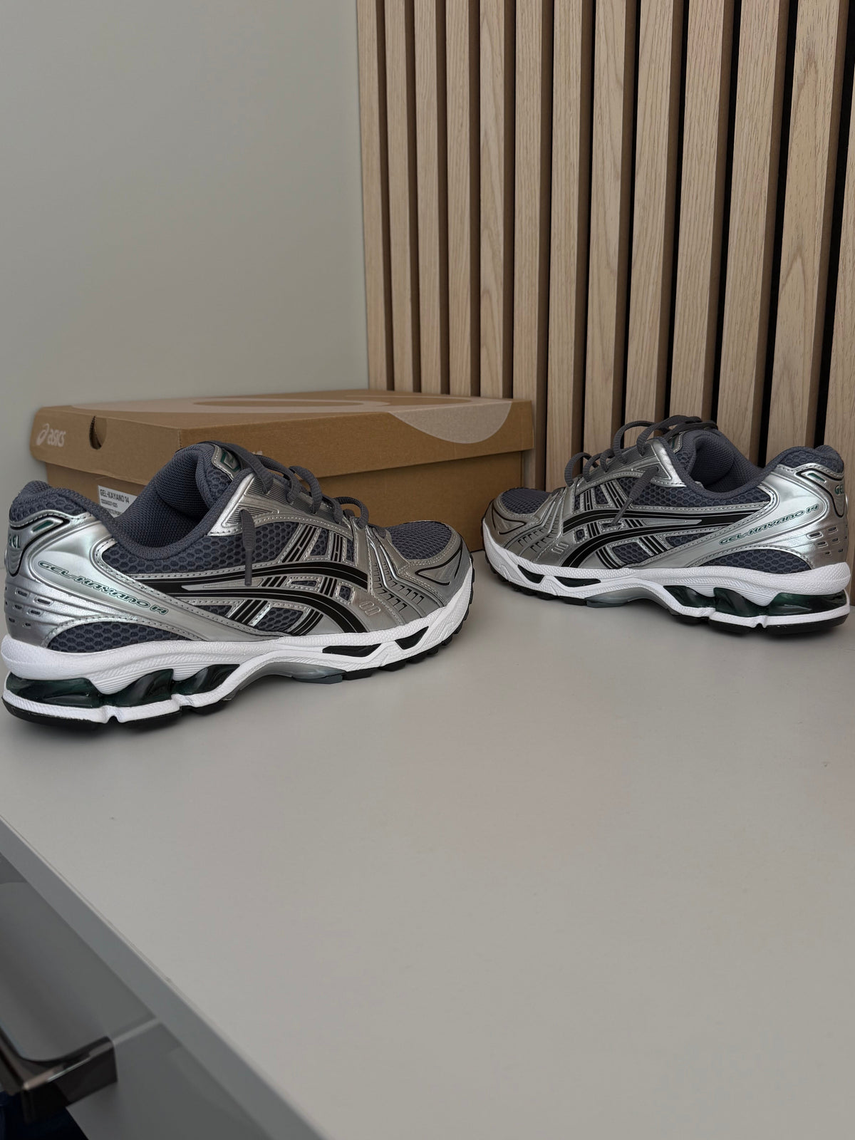 Asics Gel-Kayano 14 Metropolis Jasper Green