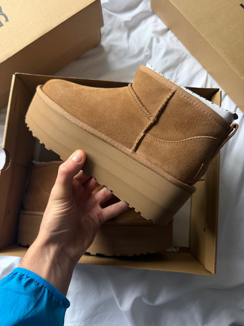 UGG ULTRA MINI W PLATFORM BOOT